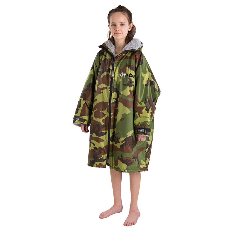 DRYROBE ADVANCE KIDS LS 10-13 CAM/GRY CHANGING ROBE - Image 3