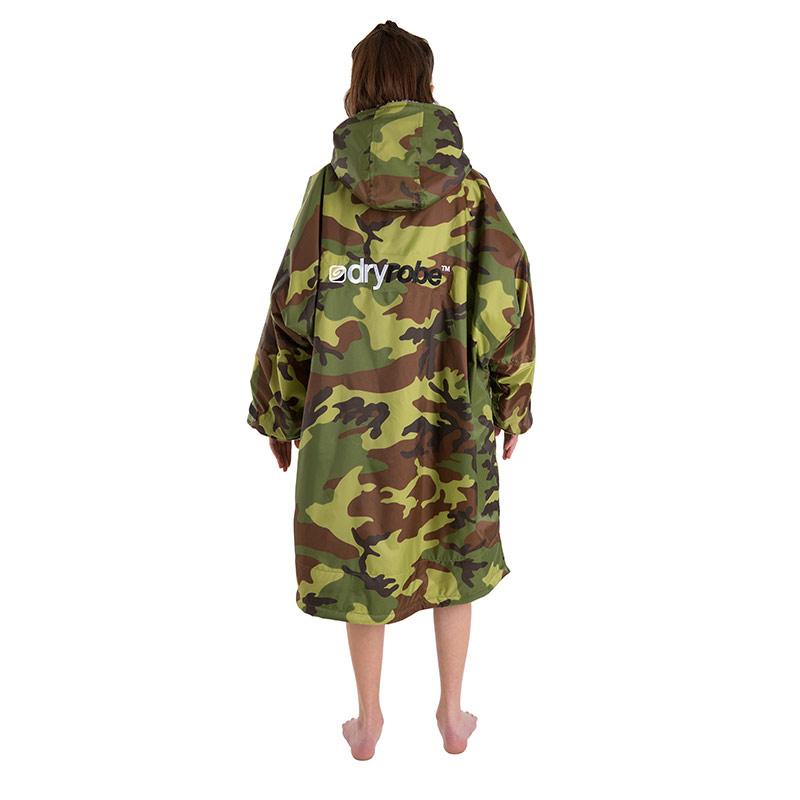 DRYROBE ADVANCE KIDS LS 10-13 CAM/GRY CHANGING ROBE - Image 2